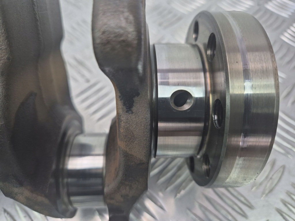 Wał колінчастий bmw x5 e70 xdrive 30d 7792608 m57d30 306d3 Недорого