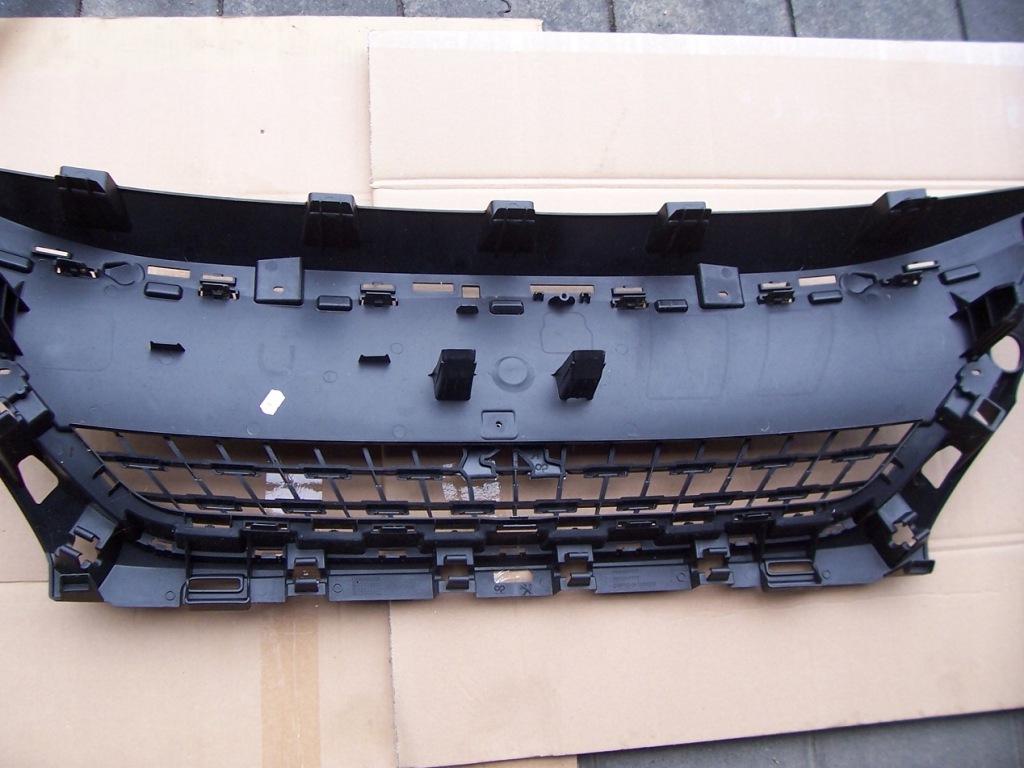 фото №9, Peugeot 3008 5008 ii усилитель решётка радиатора ładne