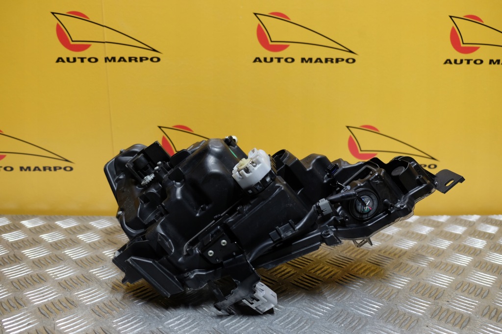 Lexus is is200t is300h 2013- фара фара full led ліва європа Оригінал