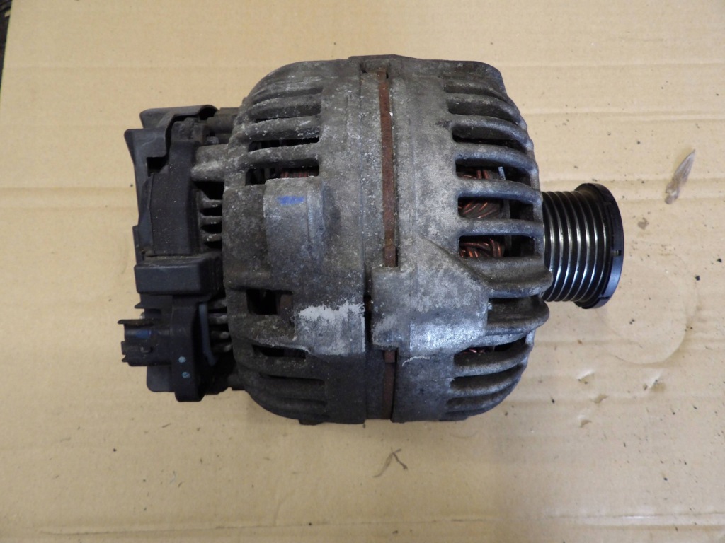 Купити Генератор 8200660022b renault оригінальний номер