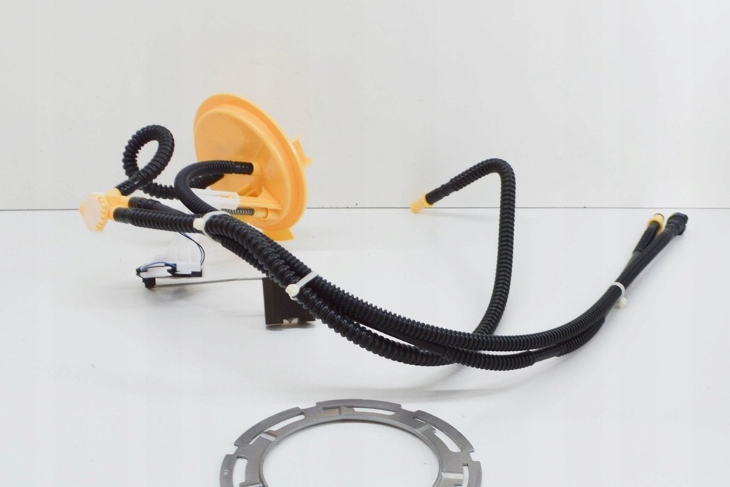 фото №5, Mercedes-benz e w212 лівий датчик рівня пального новий оригінальний a21247004