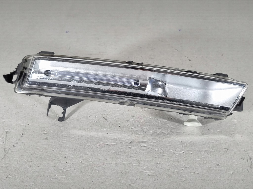 фото №1, Jaguar f-pace протитуманна фара drl led правий перед bdb