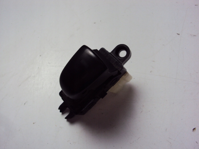 фото №1, Панель скло задня перед nissan navara d23 17 r