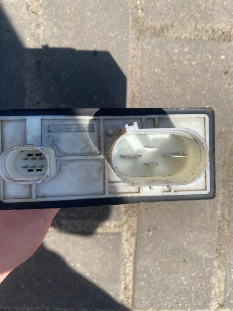 фото №4, Vw polo v модуль вентиляторів 1j0919506m