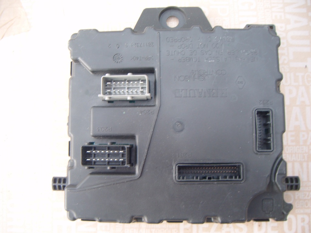 фото №1, Модуль комфорта renault master iii 284b18618r