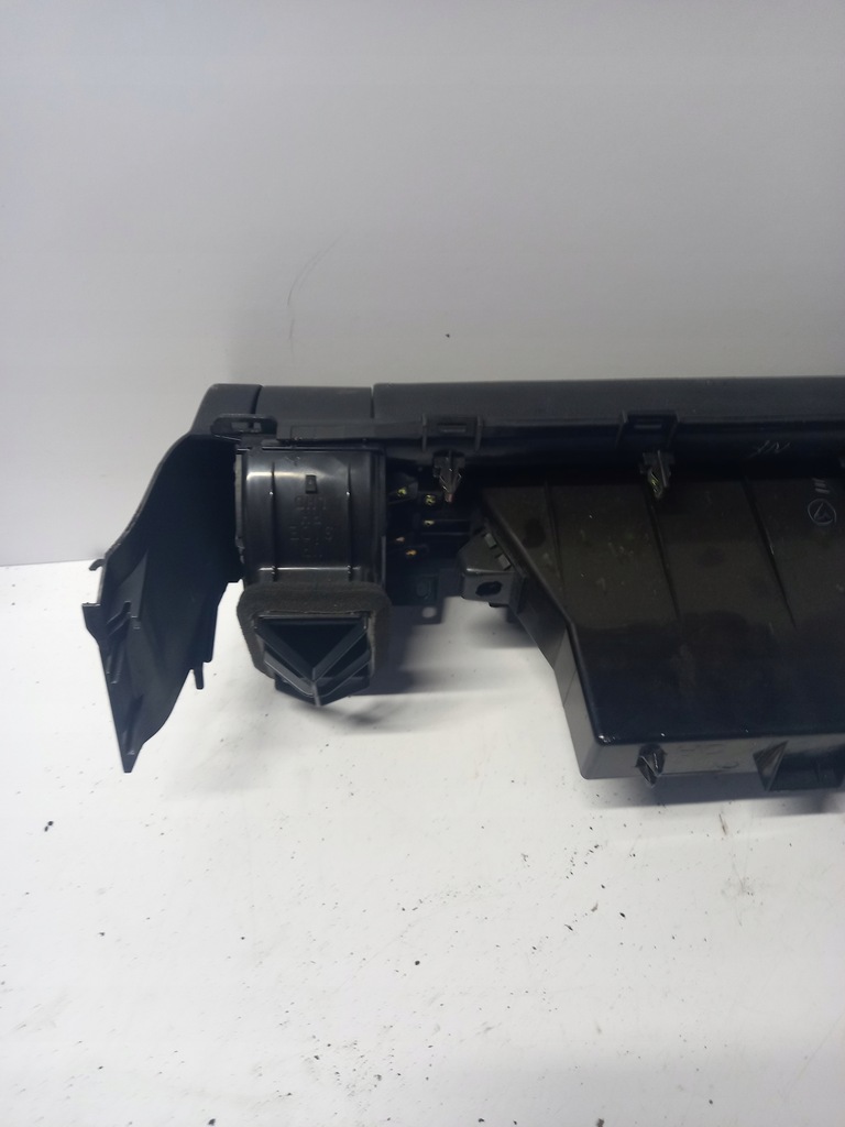 фото №5, Бардачок пасажира infiniti g35