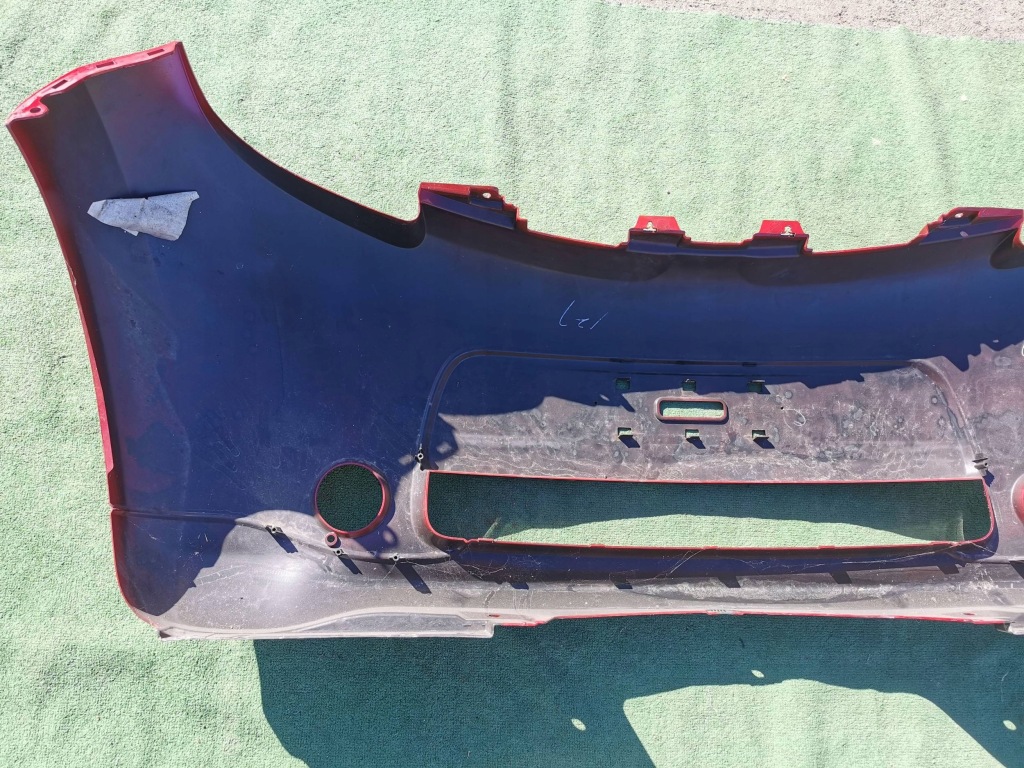 Mitsubishi i-miev бампер перед передній 6400d200 в Україні