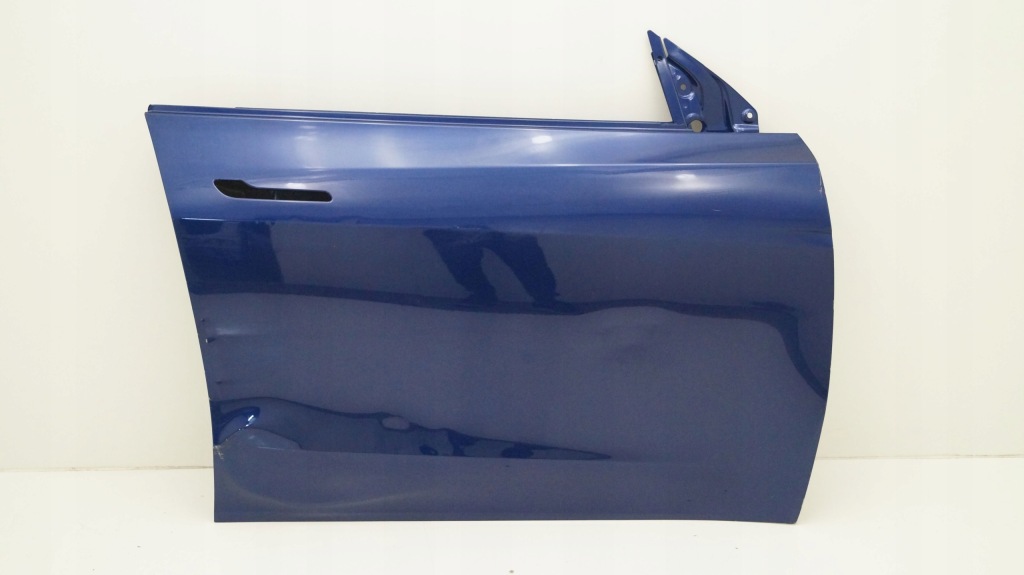 Купити Tesla y 20-23 передні праве двері t