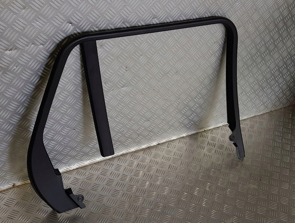 фото №1, Range rover vogue l405 рамка стекло дверь левая задняя