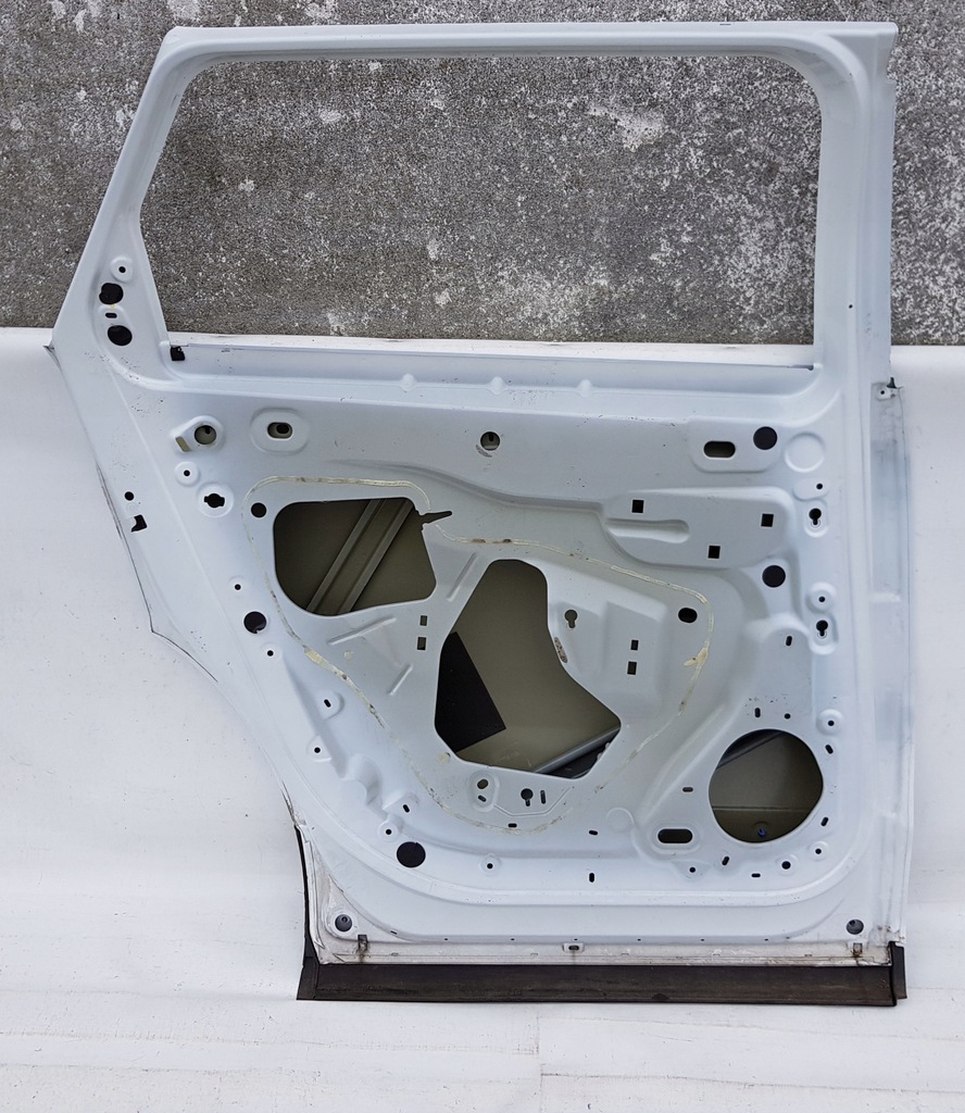 фото №9, Peugeot 5008 ii 16- дверь левая задняя задние