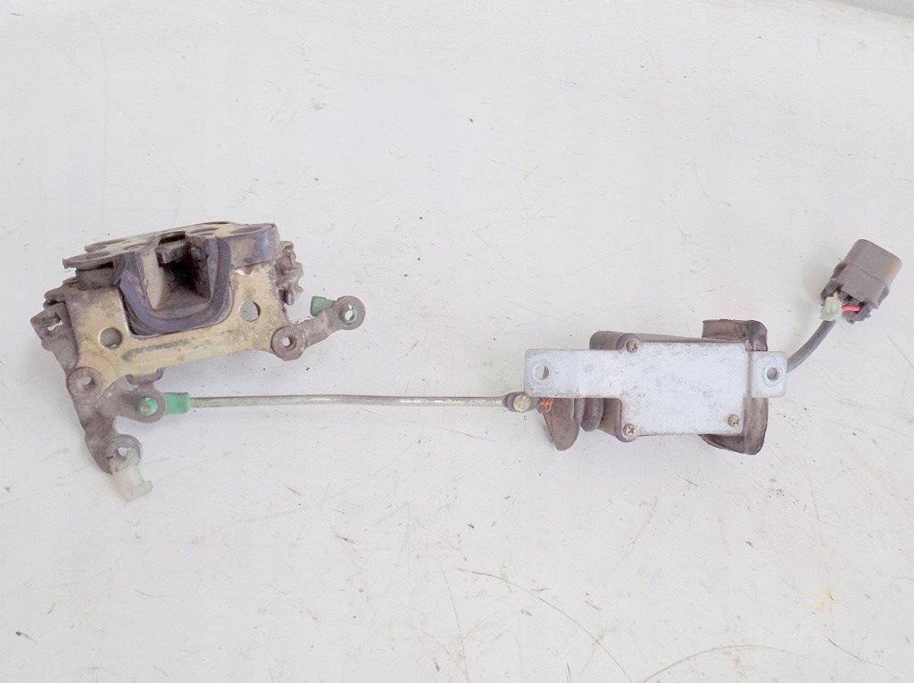 фото №5, Nissan terrano i 91 3d замок дверь левый перед