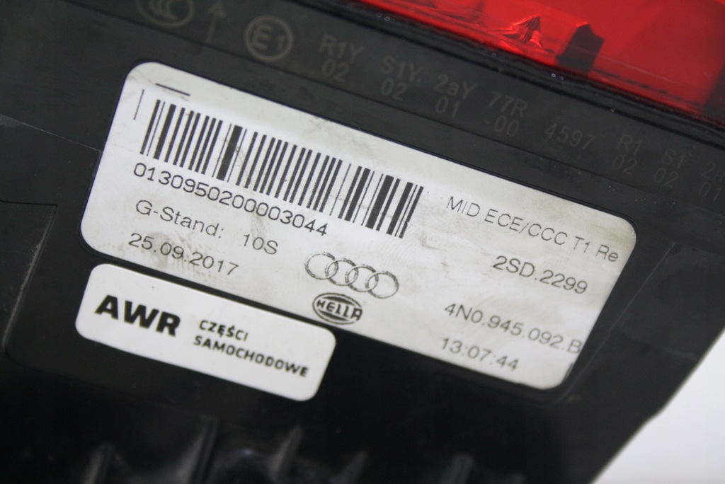 фото №14, Лампа правый задняя крыла audi a8 d5 s8 4n0945092b