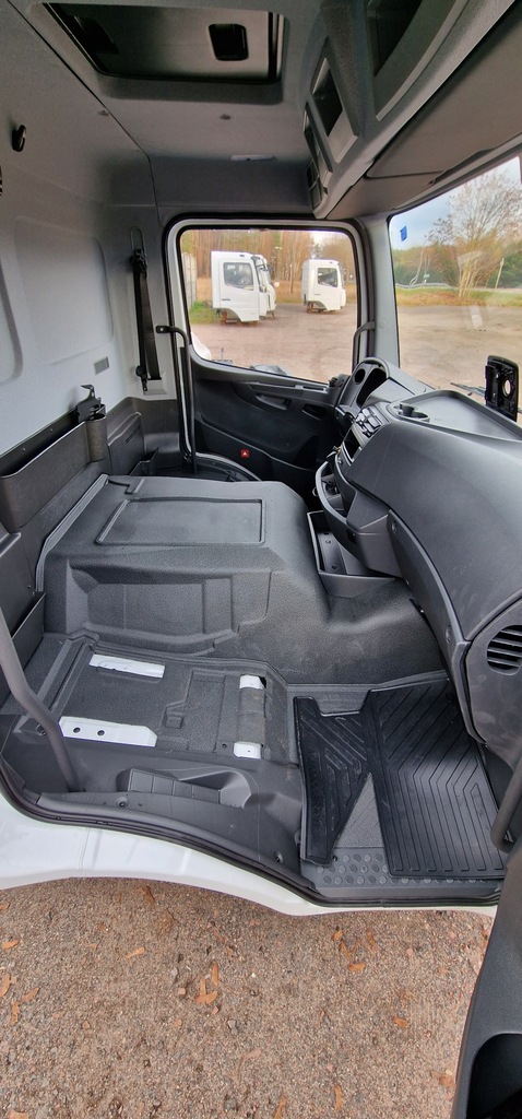 фото №13, Mercedes atego кабина с wyposażeniem nowa высокий t