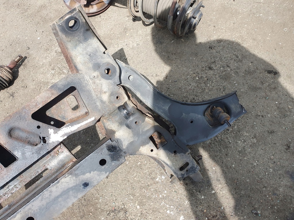 фото №5, Підрамник балка pod двигун chrysler оригінальний номер pt cruiser 2001 2.2 crd dokładne foto!!