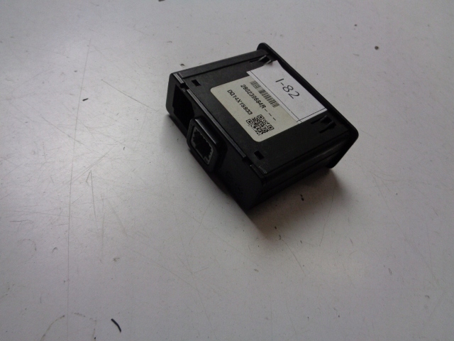 фото №3, Роз'єм aux usb renault talisman 2015-