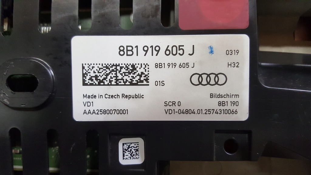 фото №10, Audi rs q8 дисплей екран дисплей панель спідометр ідеальний стан 8b1919605j