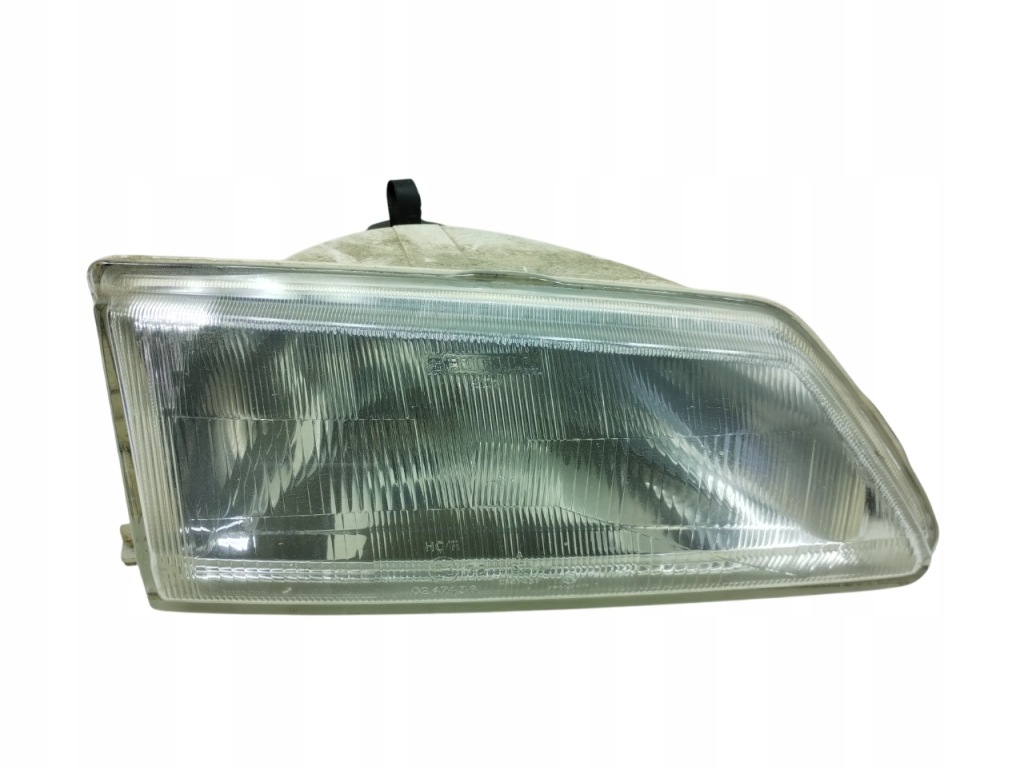 Купити Peugeot 106 лампа права перед