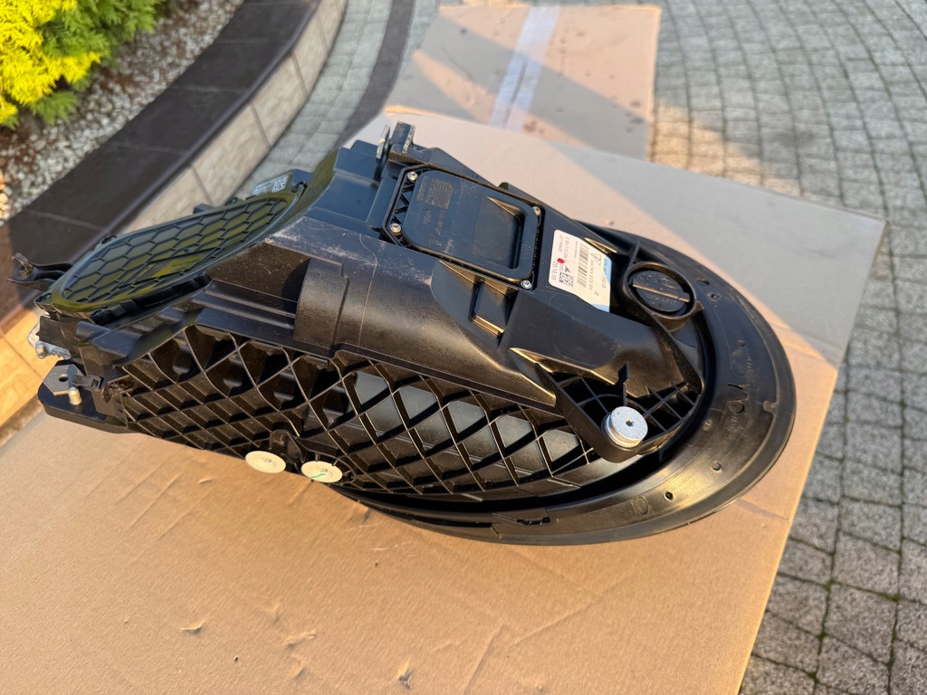 фото №14, Porsche 911 992 turbo s лампа правая led matrix idelana комплектная czarna