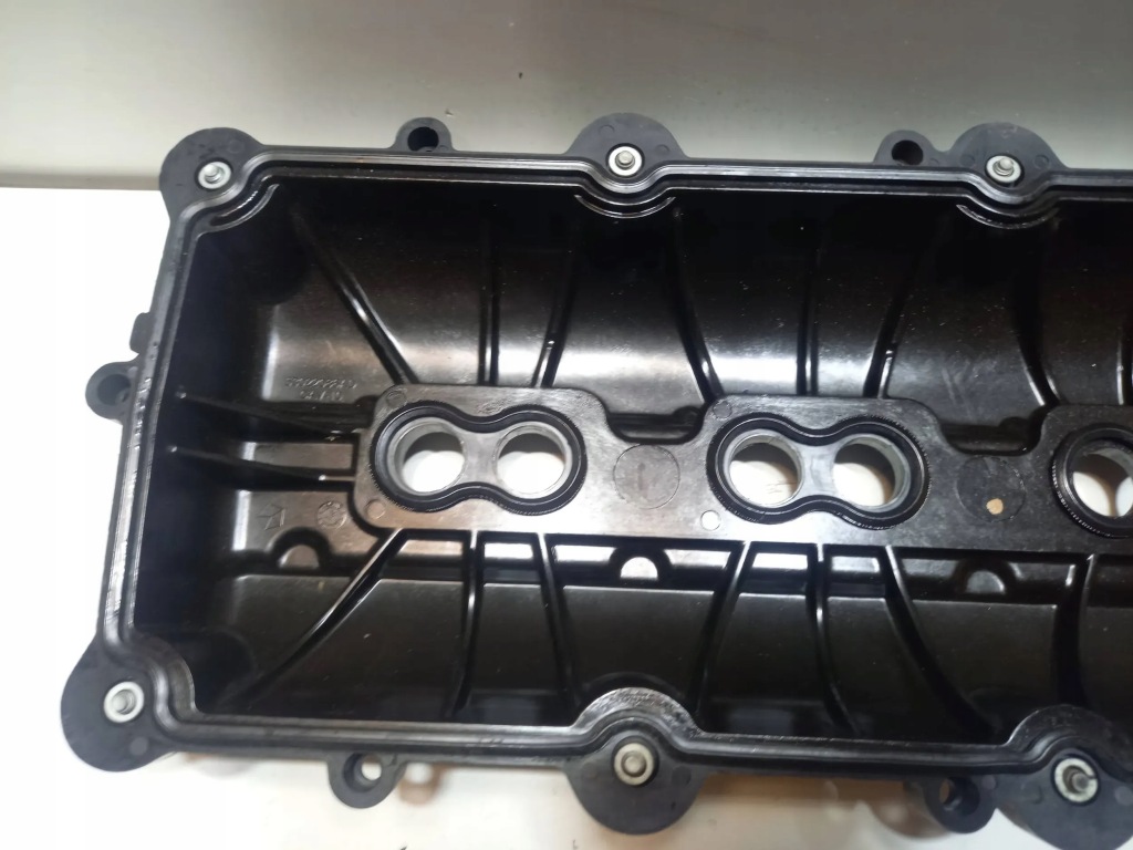 фото №9, Jeep grand cherokee wk2 srt 6.4 крышка клапанов