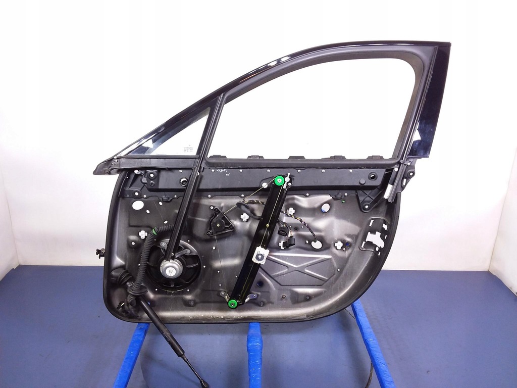 фото №1, Panamera 970 gts підйомник скло перед лівий