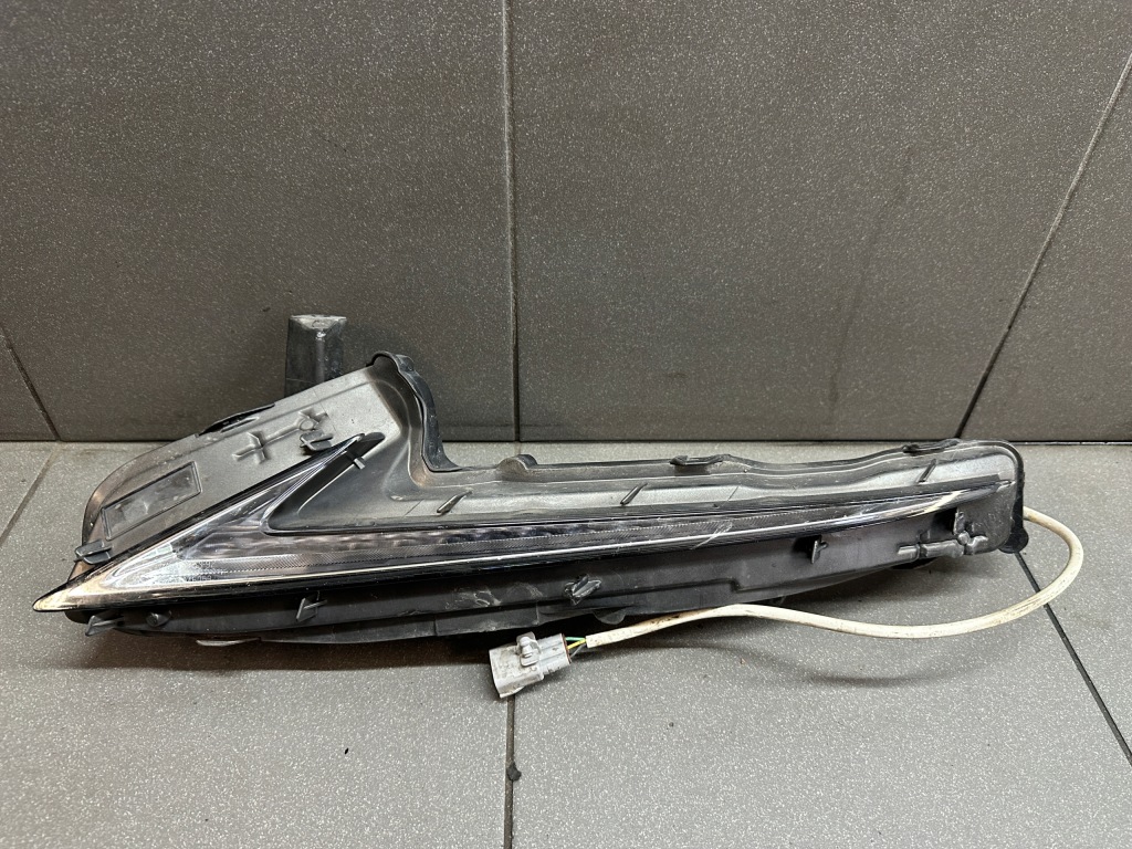 Купить Лампа левый перед led drl lexus is 3 81620-53011