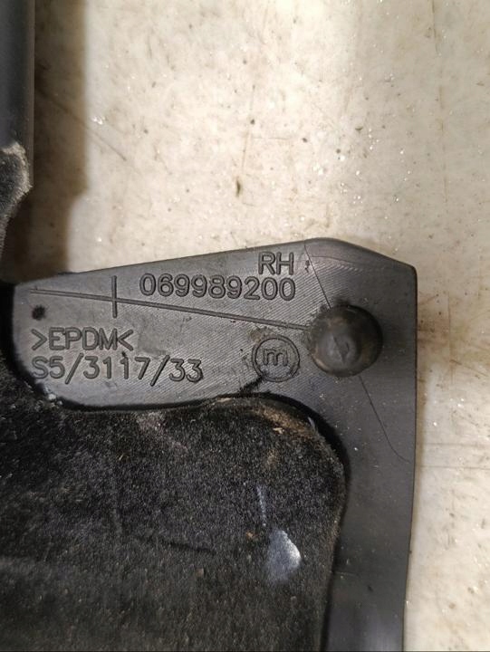 Прокладка дверь ferrari california 2010 с передний po правой 069989200 Оригинал