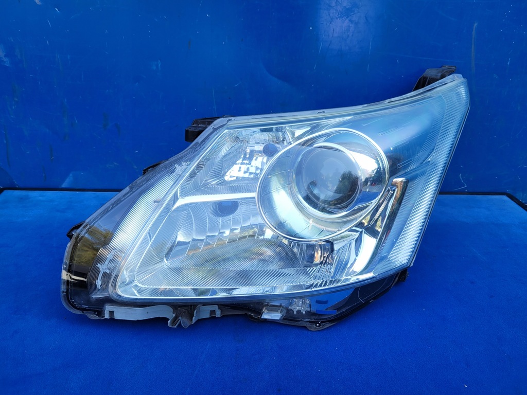 фото №1, Toyota avensis t27 09-11 2009-2011 фара лампа левая обычная