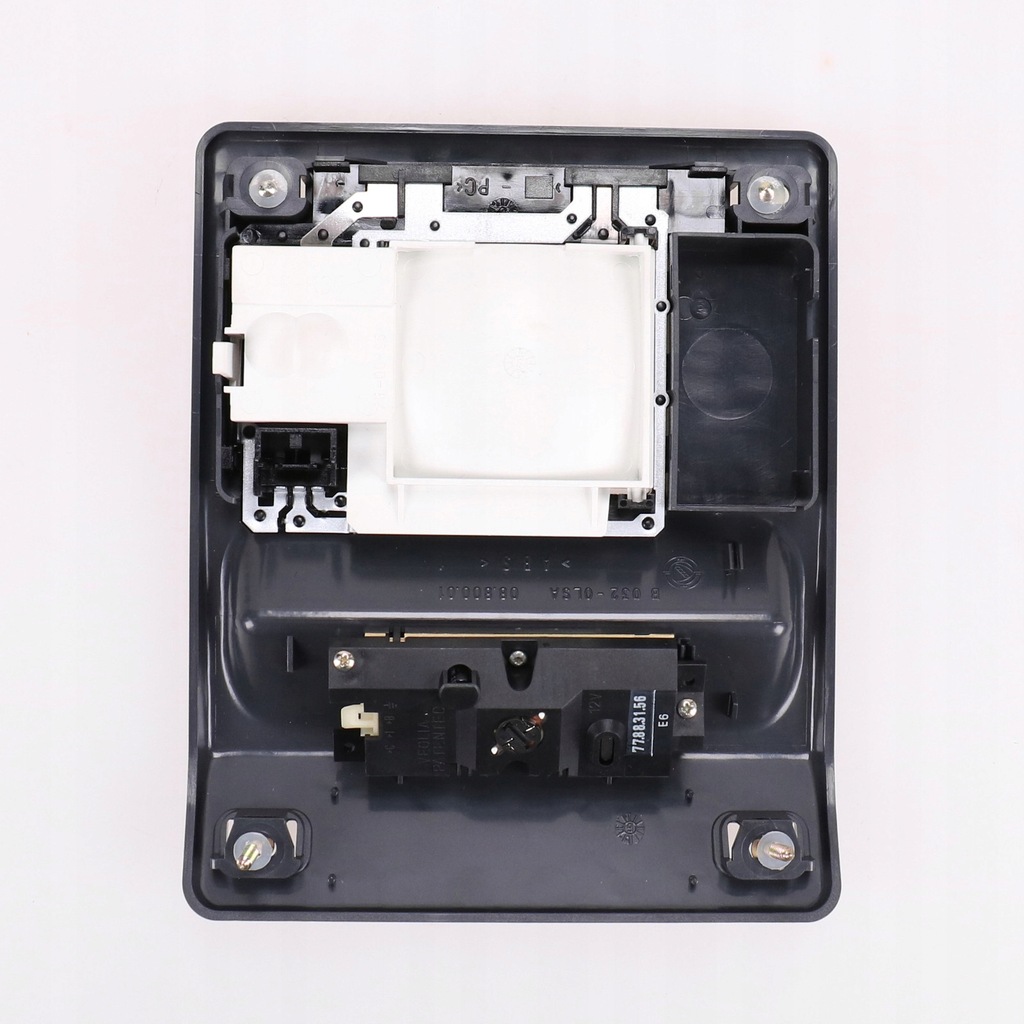 фото №8, Освещение салона часы fiat punto 93-99 aso