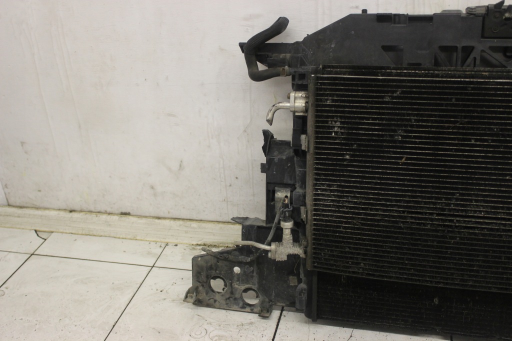 фото №2, Pas передній радіатор renault scenic iii 1.6 b