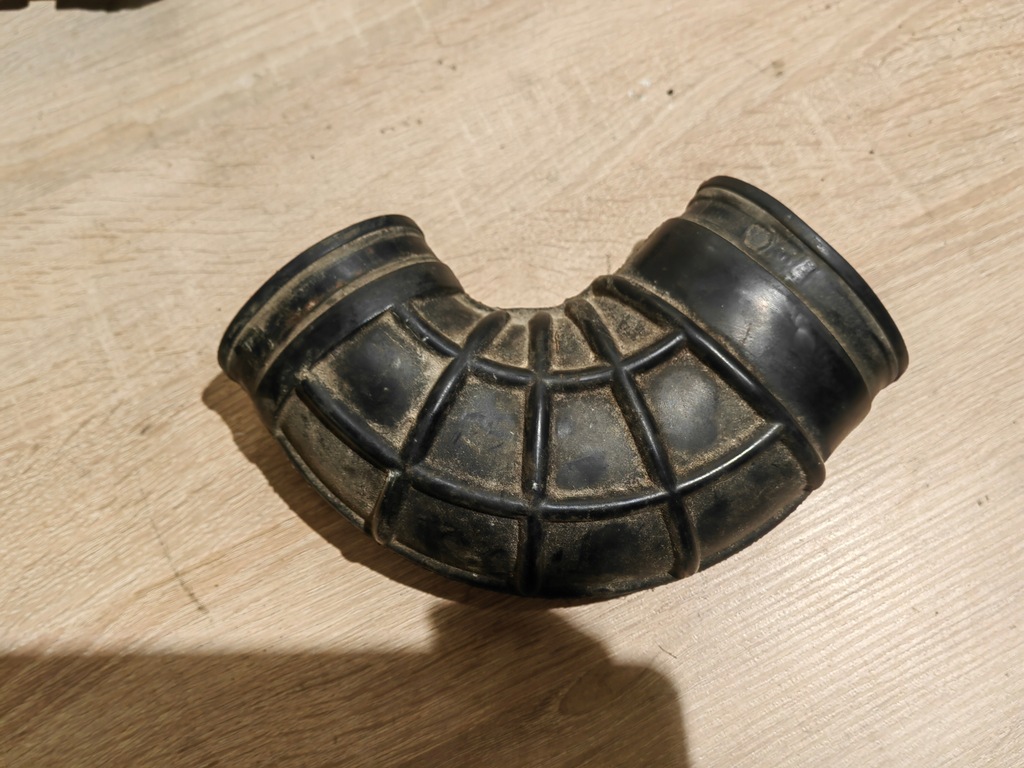 фото №1, 7700313036 7700312348b труба master ii повітрозабірник повітря 2,2 2,5 dci