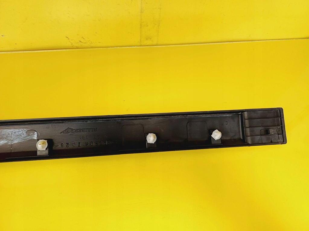 фото №10, Молдинг дверь правый задняя peugeot 306 9611216777 nr488