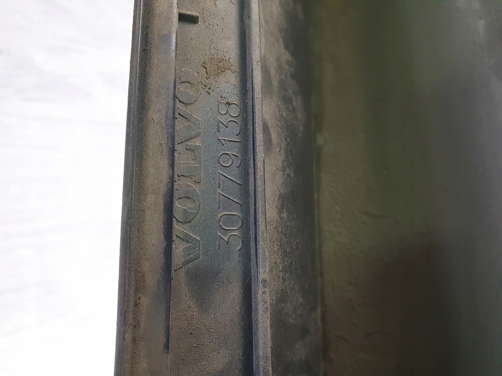 фото №9, Volvo c30 r-design молдинг левая порог