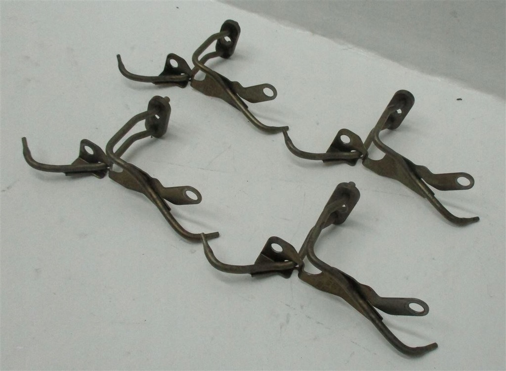 фото №7, Насадка масляная audi s4 s5 a8 4.2 fsi cau 07l103158a