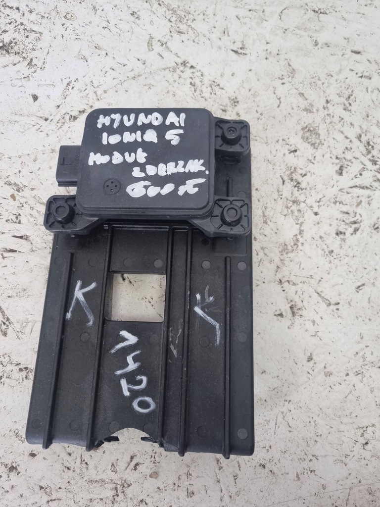 фото №1, Hyundai ioniq радар / датчик distronic