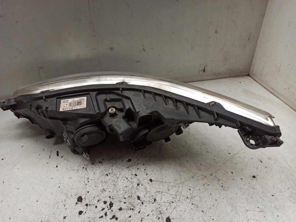 фото №7, Citroen c4 i eu 04-08r лампа правая перед 9646893880