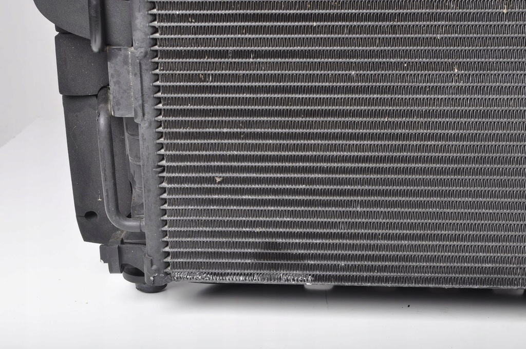 фото №9, Aston martin vanquish i vantage 6.0 радіатор вентилятор комплект mjb7390-aa