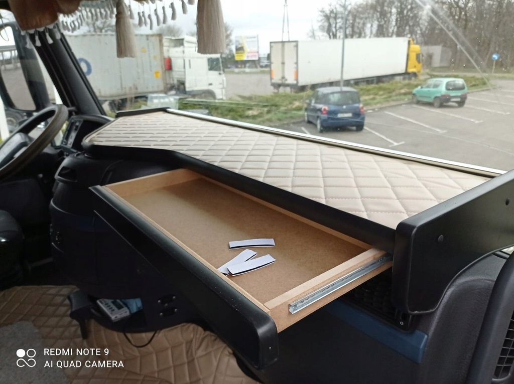 фото №5, Полка stolik большая volvo fh 2002-2008 с ящик