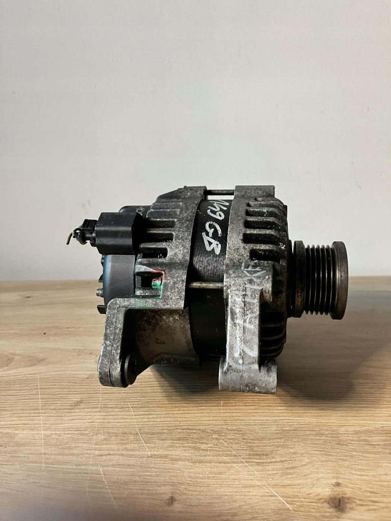 Opel astra j генератор 13500582 1.4 1.6 b Оригинал