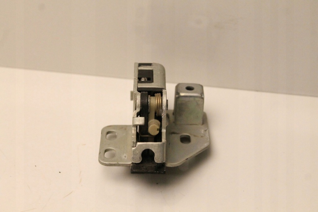 фото №5, Mercedes sprinter 906 vw crafter 06r- замок двері задня верхній a9067401135