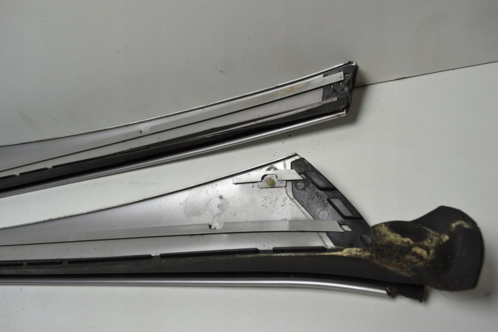 Mercedes r129 sl накладки рамки передньої скло Недорого