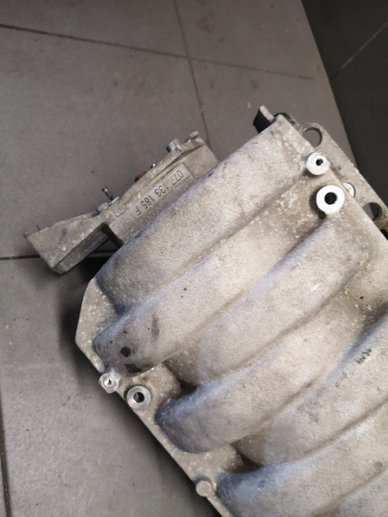 фото №5, Колектор всмоктуючий audi a8 d2 3.7 przed fl 077133223m