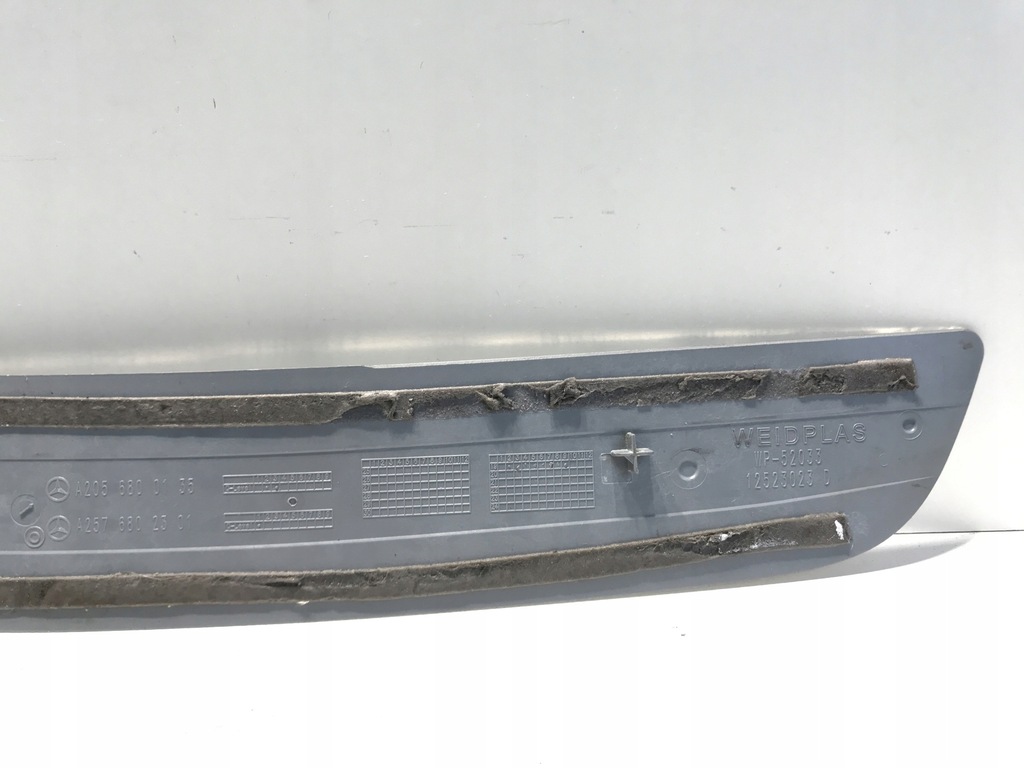 фото №6, Молдинг порог левый задняя порог mercedes w213 a2056800135