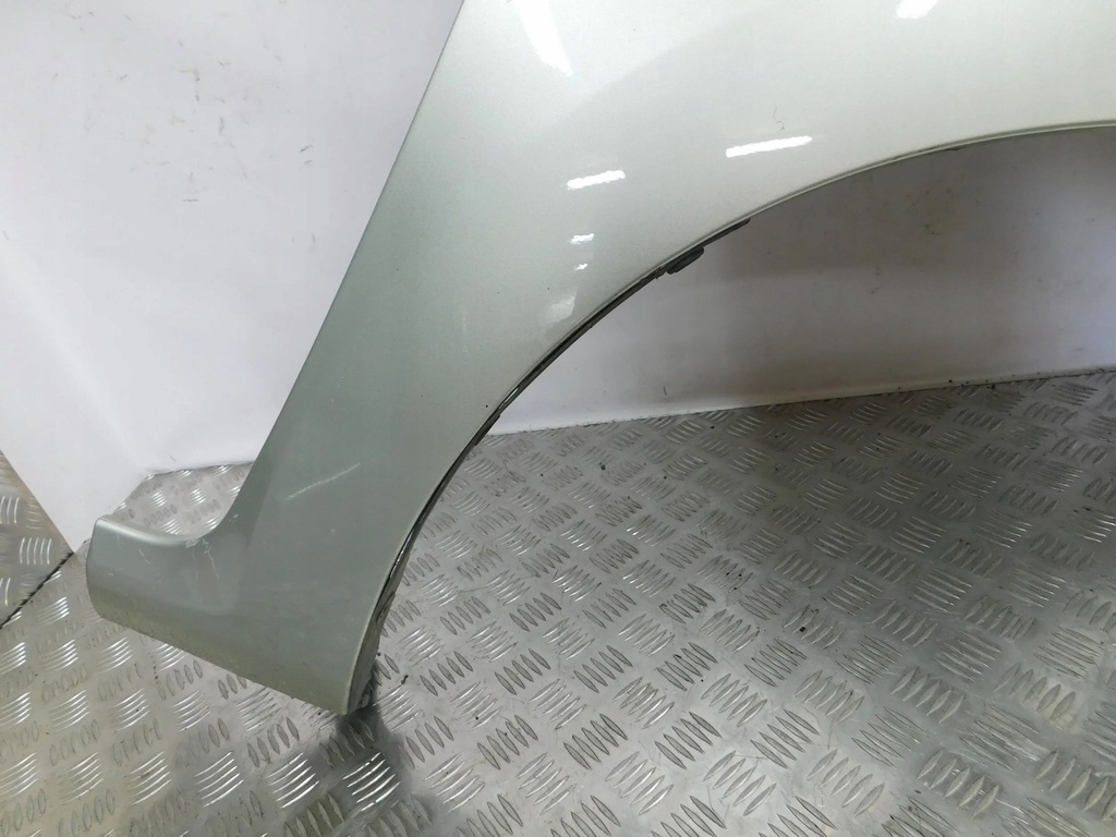 фото №6, Крыло перед передний правый auris i 07-