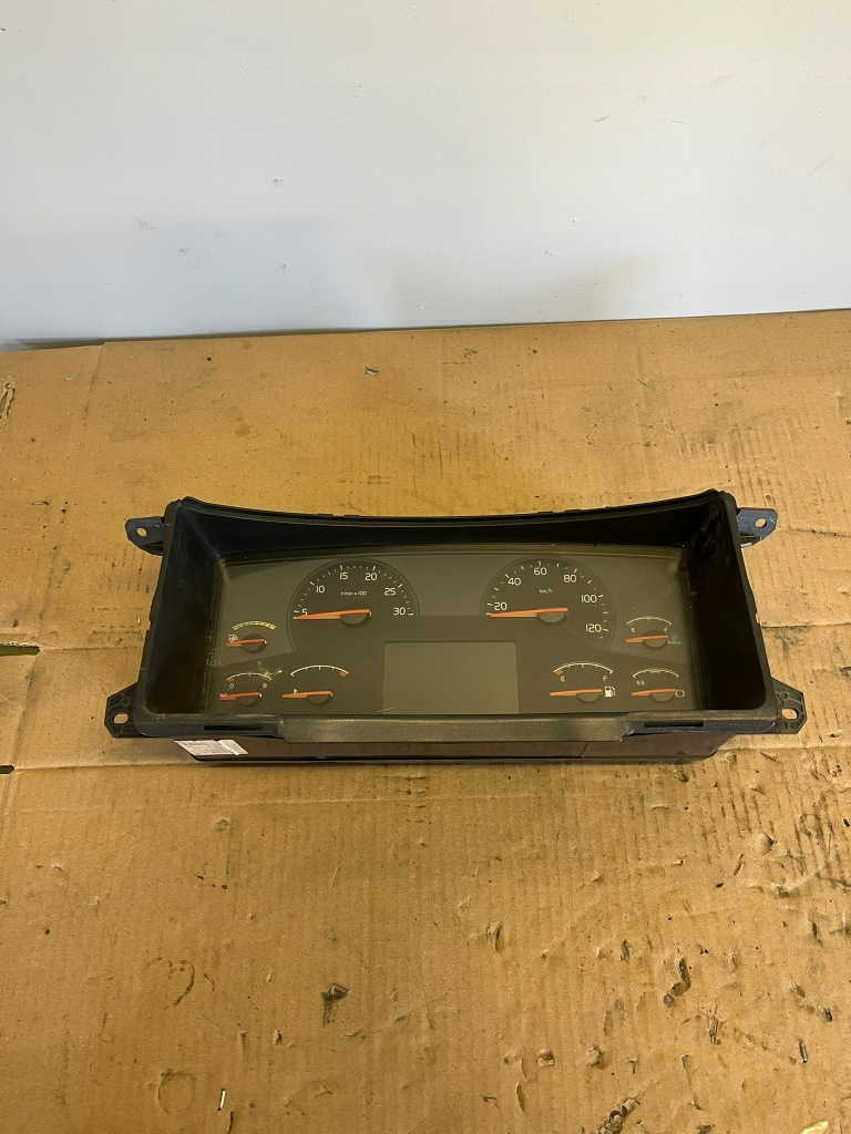 Купити Лічильник прилади volvo fh13 21542184