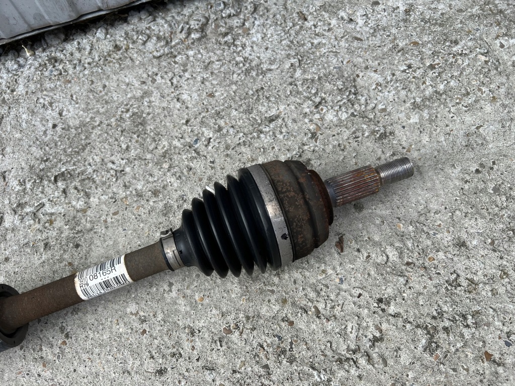 фото №4, Duster i lift приводной вал правая перед 391008165r