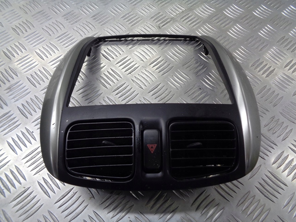 фото №1, Консоль средняя mazda premacy