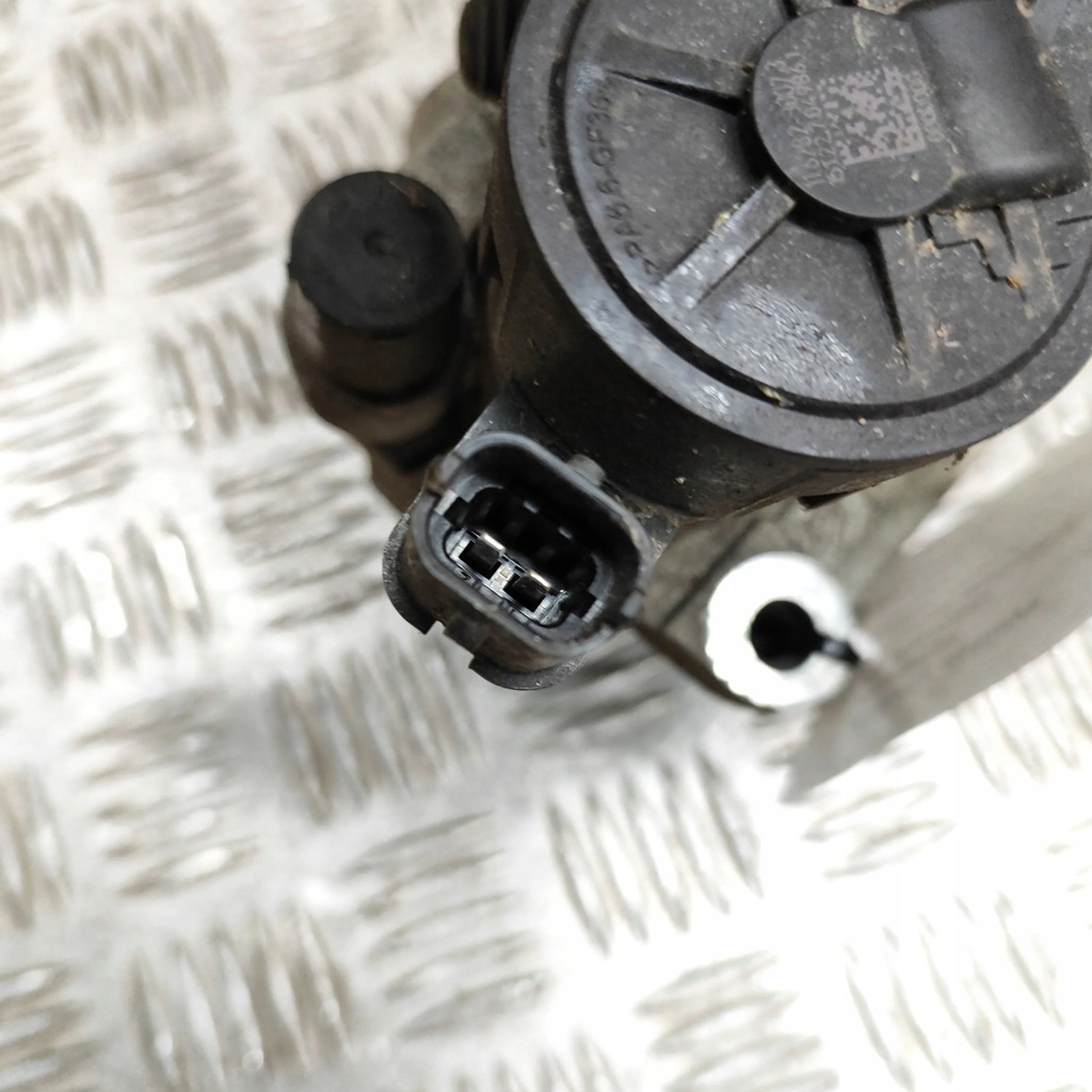 фото №6, Ford mustang mach-e 2023 правая сторона задний суппорт тормозной