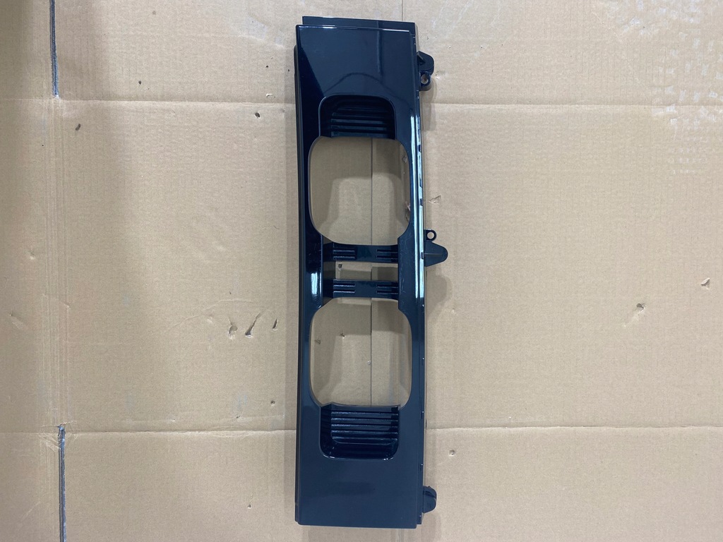 фото №1, Защита лампы задний defender правая задняя