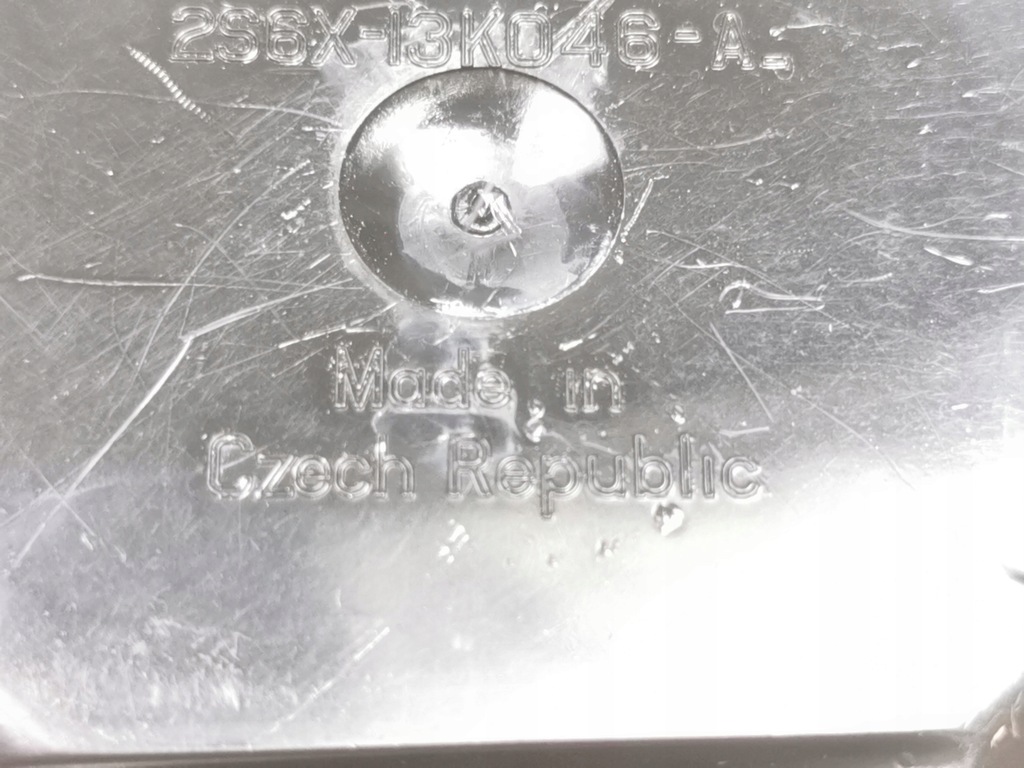 фото №7, Кришка лампи перед ford fiesta 01-08 / fusion 01-12 cbk оригінальний номер 1216094