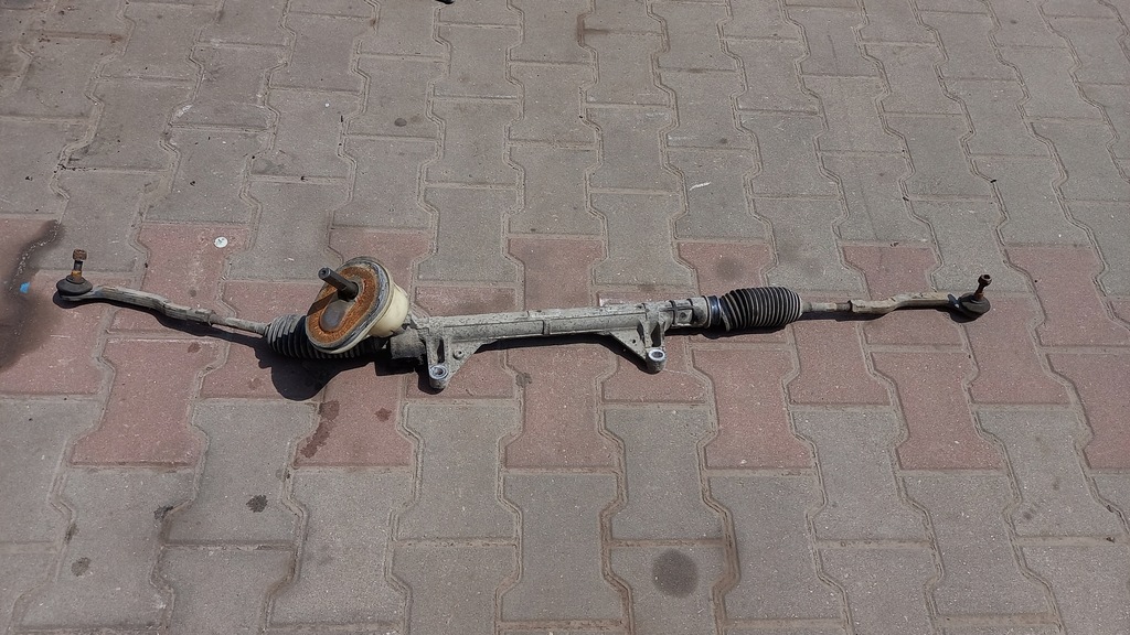 фото №1, Рулевая рейка nissan micra 1.5cdi 03r